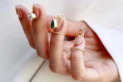 nail ring