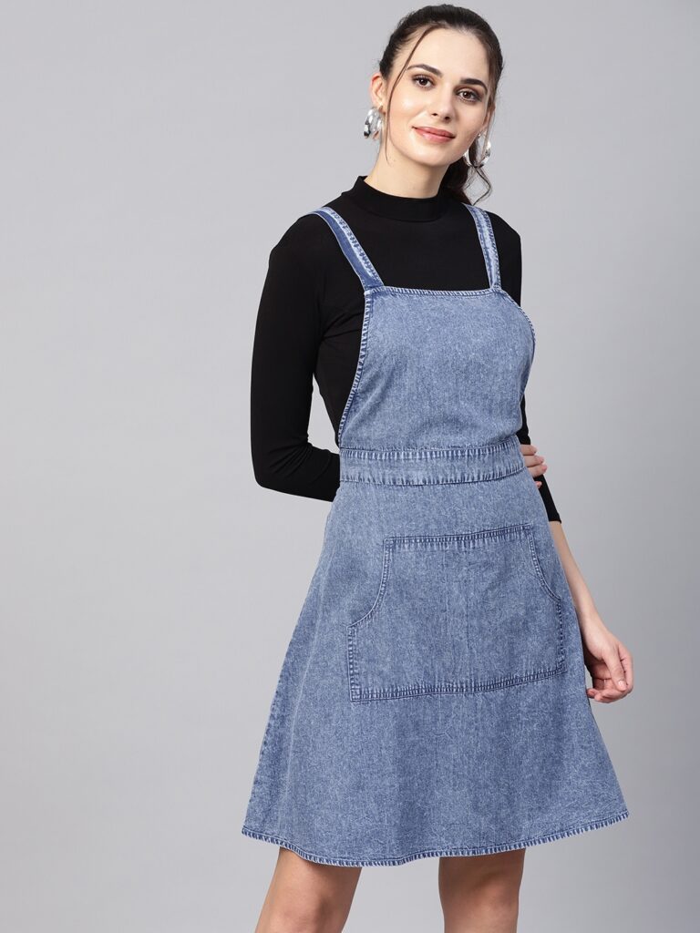 What is a Pinafore Dress?